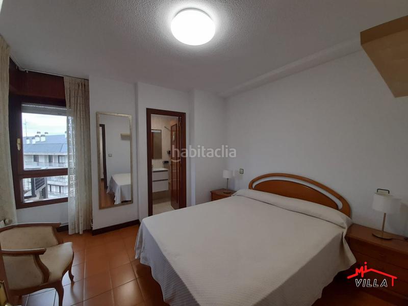 Foto 2eb1fd47-8fad-4f16-8adb-8298c82048bf. Rent flat with heating parking in Zona Playa Laredo