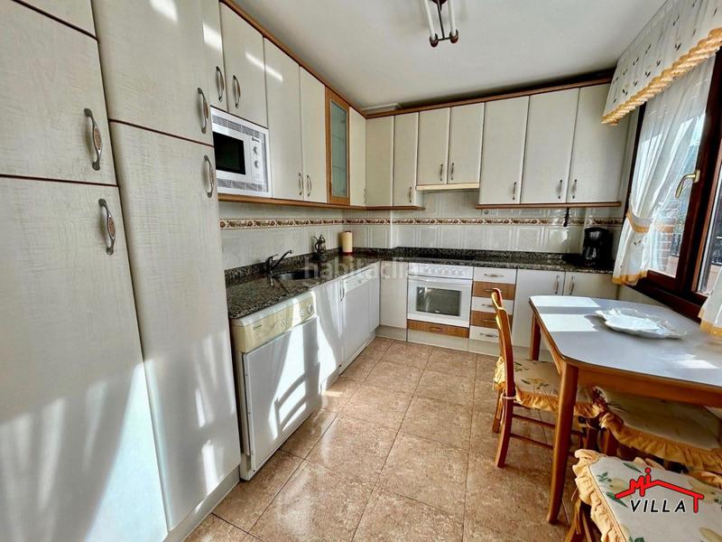 Foto 426309e8-1732-4da5-b053-1a85029b40f4. Maison jumelée avec chauffage parking dans Solórzano