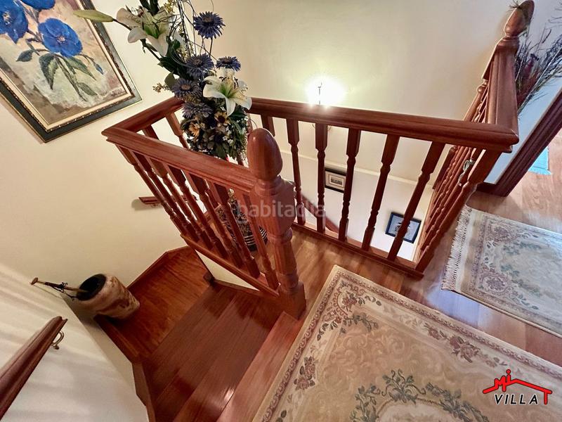 Foto 71fa4410-db2a-4124-a63c-fab7fd00d280. Maison jumelée avec chauffage parking dans Solórzano