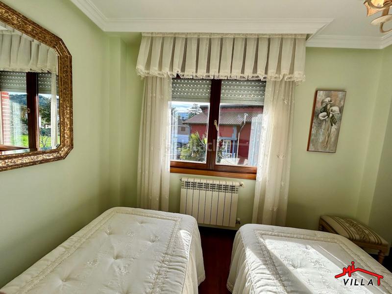 Foto 766142b7-57ab-4b10-9302-9a089acf9935. Maison jumelée avec chauffage parking dans Solórzano