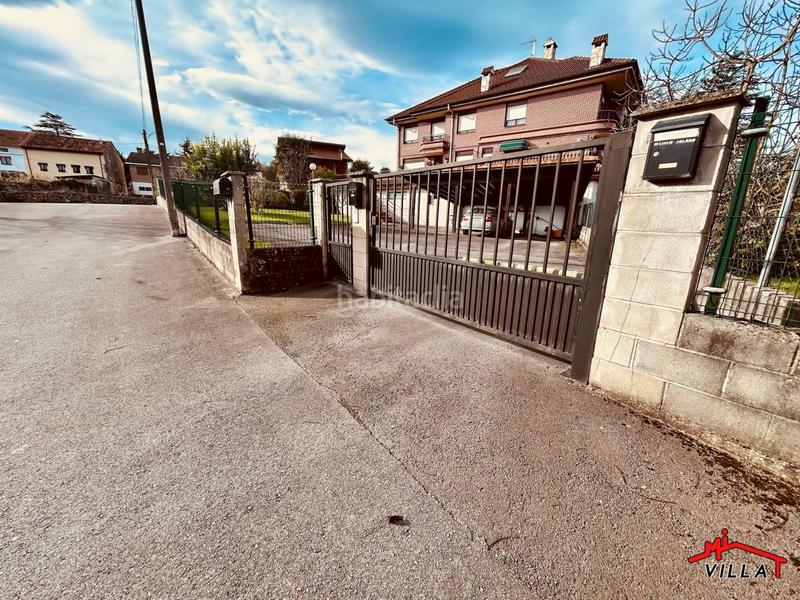 Foto a422ed9f-0430-409d-8ce7-510d34b5317b. Maison jumelée avec chauffage parking dans Solórzano