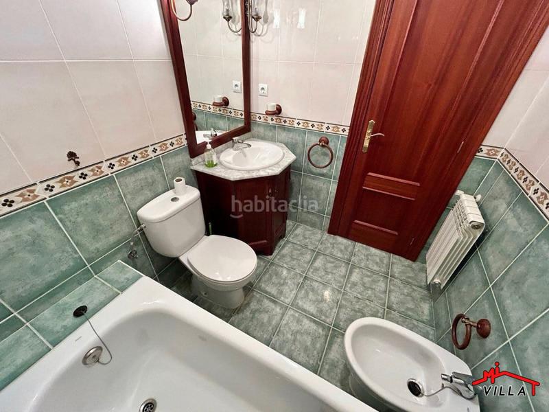 Foto fe601416-9933-43fb-9590-3674b8082bf1. Maison jumelée avec chauffage parking dans Solórzano