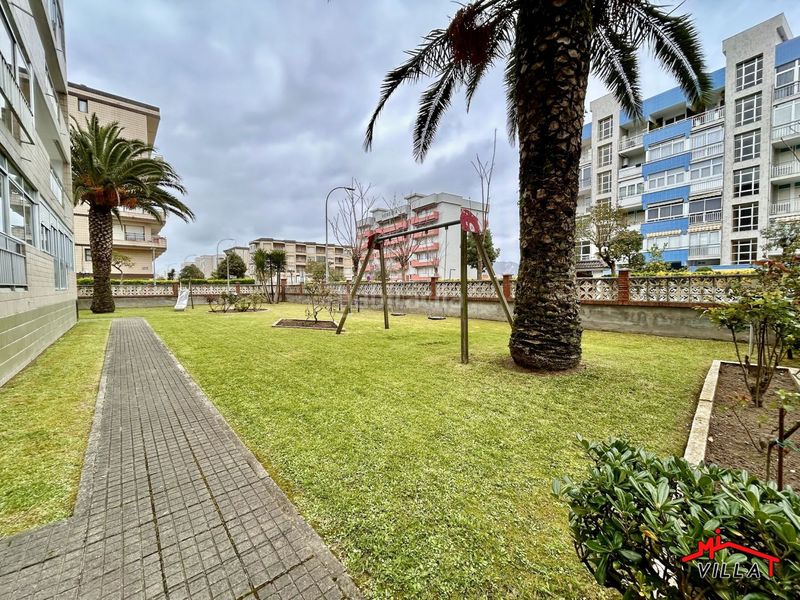 Foto 2c32aa1d-3c14-43f2-b995-97e35e7f85ac. Pis amb aparcament a Zona Playa Laredo