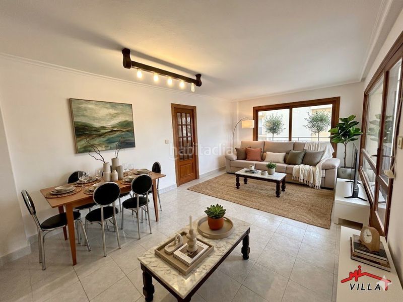 Foto b6fac4e5-7538-47a5-b700-ef0e17232628. Pis amb aparcament a Zona Playa Laredo