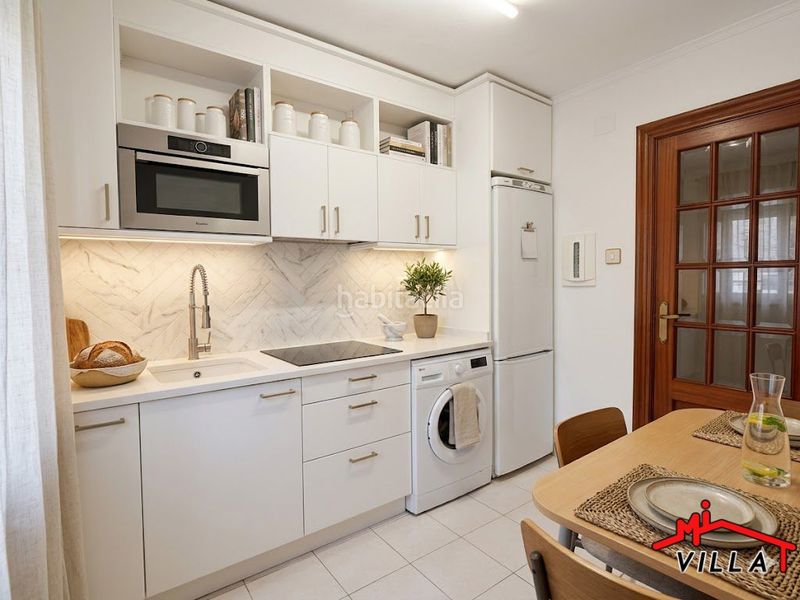 Foto e4457766-0819-4474-b19c-1d946c814b07. Pis amb aparcament a Zona Playa Laredo