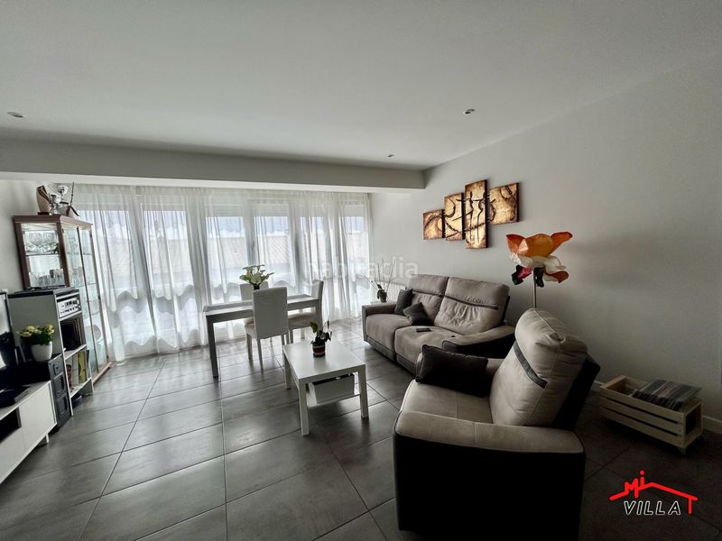 Foto 1799c790-c93e-45b3-a146-76788bfd11bd. Pis amb calefacció aparcament a Centro Laredo