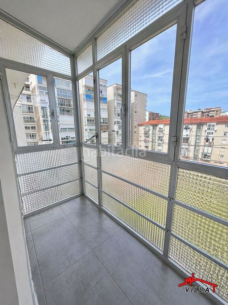 Foto cf6842e0-0765-44f5-ad2b-25e2c3c063d0. Pis amb calefacció aparcament a Centro Laredo