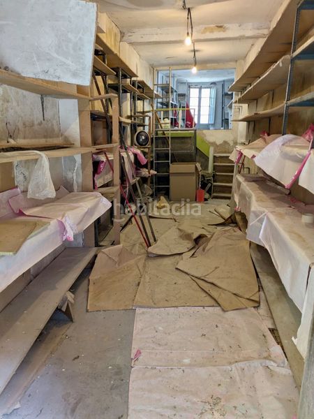 Foto 0d331c0a-3ab1-435b-acfd-dec00af9e358. Local comercial a Centro Laredo