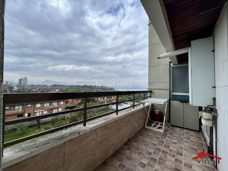 Foto d6de3223-cc75-481e-b028-fb3dafbac6af. Pis a El Puntal Laredo