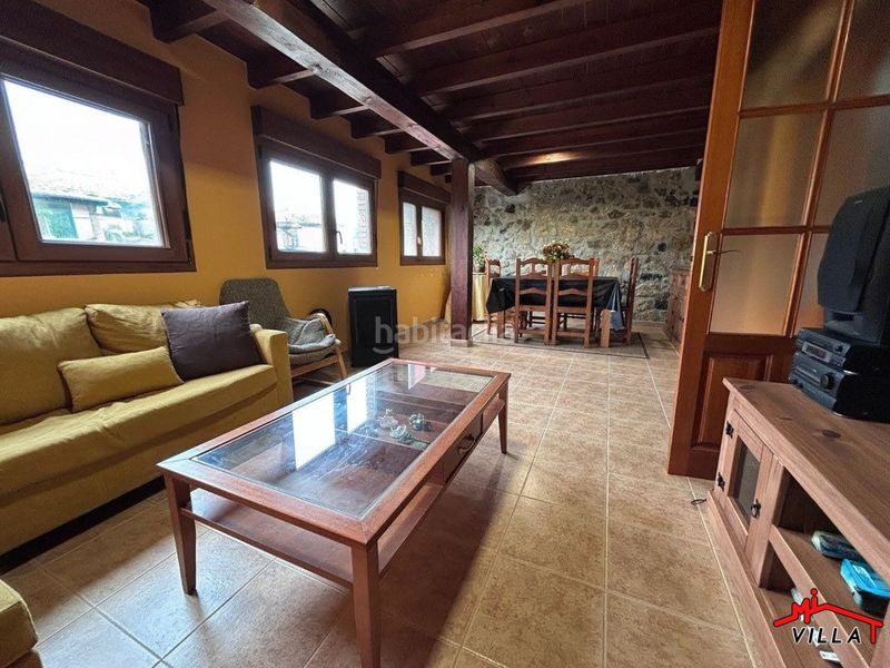 Foto 4fa40724-f506-4f88-9df4-b641bf689810. Casa adossada a Rasines