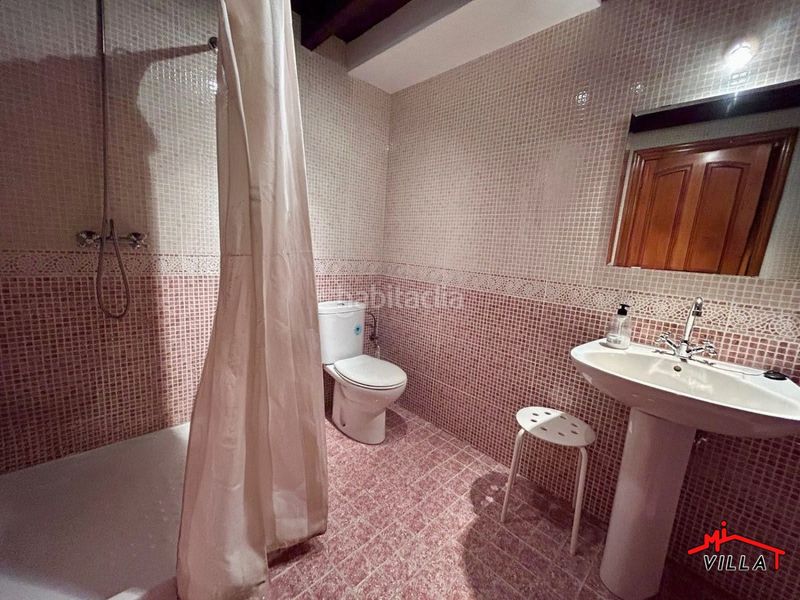 Foto 5ead181e-f2b3-491a-8452-f0aea965f1e4. Casa adossada a Rasines