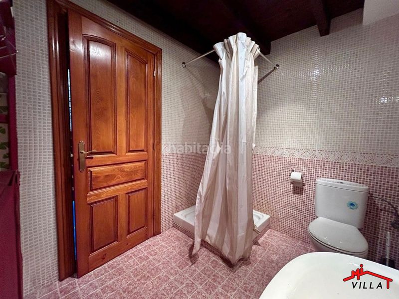 Foto 6bd68b41-b395-4db8-a8d1-a20e94bc53b0. Casa adossada a Rasines