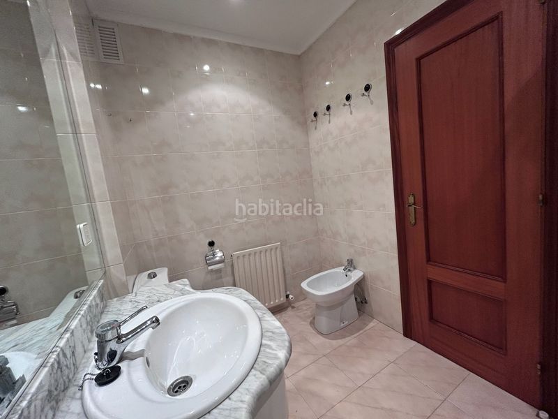 Foto 02586be2-98a3-4737-9671-0aeb1d0857d0. Casa adossada amb calefacció aparcament a Zona Playa Laredo