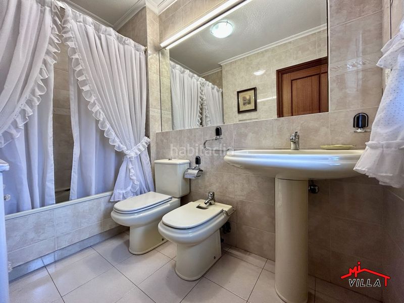 Foto 34883342-b3e4-4fb8-b935-feb373d05562. Casa adossada amb calefacció aparcament a Zona Playa Laredo