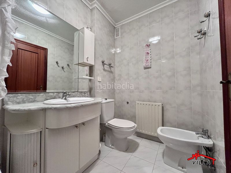 Foto 63a09757-2c71-49a7-a40b-a3669fe7d2ff. Casa adossada amb calefacció aparcament a Zona Playa Laredo