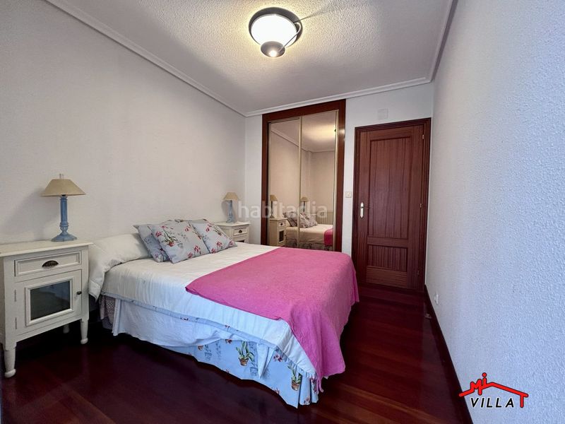 Foto ca18d40a-bec7-4542-9a51-3a2a45a75cc5. Casa adossada amb calefacció aparcament a Zona Playa Laredo