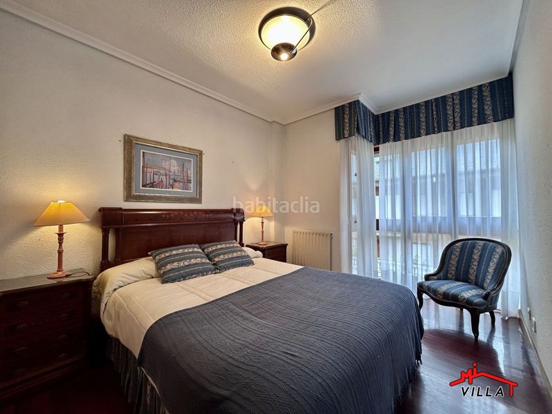 Foto e42d3991-868a-46e6-8c7e-55b9f17dfe97. Casa adossada amb calefacció aparcament a Zona Playa Laredo