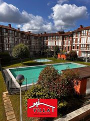 Etagenwohnung in Voto. Piso en venta en bádames, 2 dormitorios.