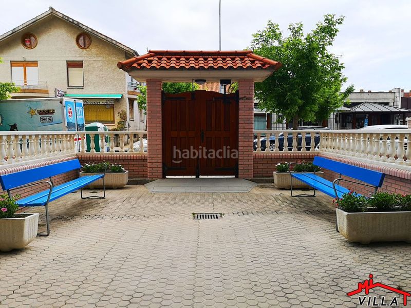 Foto f59a2182-d893-4494-bf5b-b7191a36b9f8. Pis amb calefacció a Zona Playa Laredo