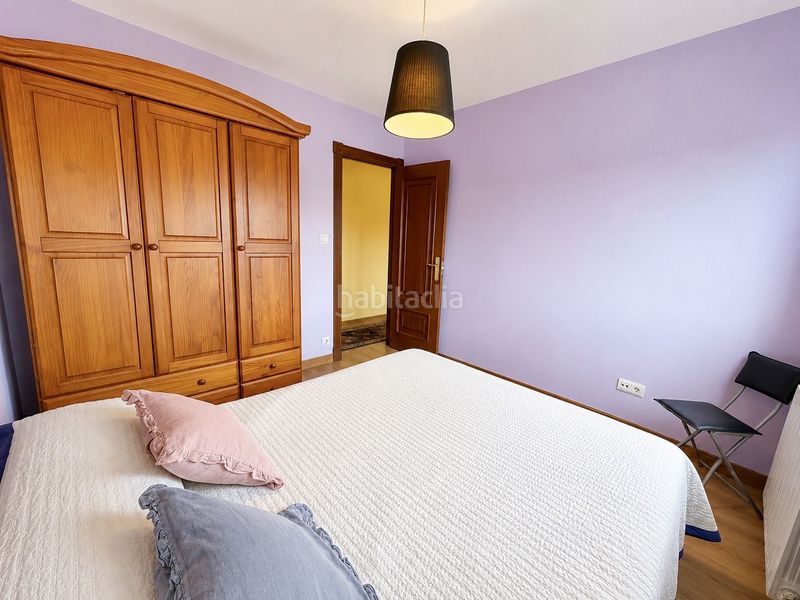 Foto ee266c94-651f-42fd-aa1d-adaf08abd092. Pis amb calefacció aparcament a Colindres