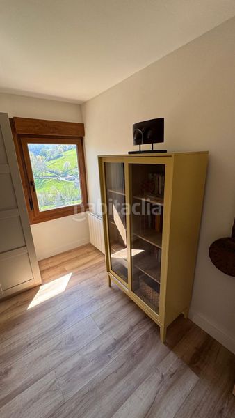 Foto b63423a1-ebb9-45e8-a77f-7f2713f90295. Xalet amb calefacció aparcament a Soba