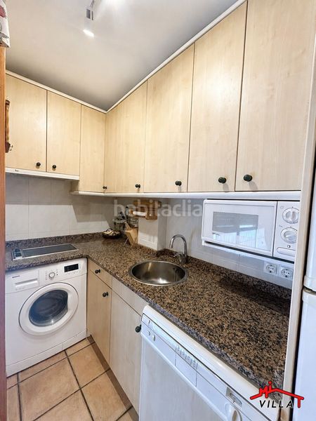 Foto c8b27f54-0048-4472-9385-8ca6314a7065. Dúplex amb aparcament a Zona Playa Laredo