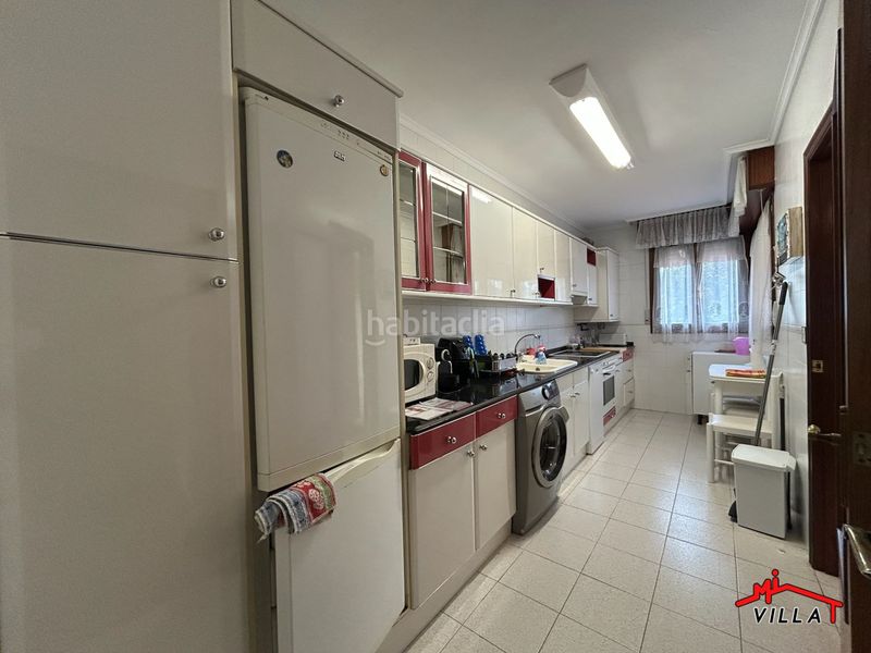 Foto 0746a35e-571c-4f33-bd65-d0cc81fece16. Casa adossada amb calefacció aparcament a Zona Playa Laredo
