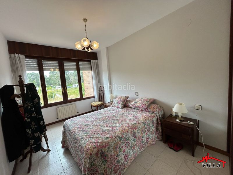 Foto 8727df8d-8b64-4730-8269-1f47b5d582eb. Casa adossada amb calefacció aparcament a Zona Playa Laredo