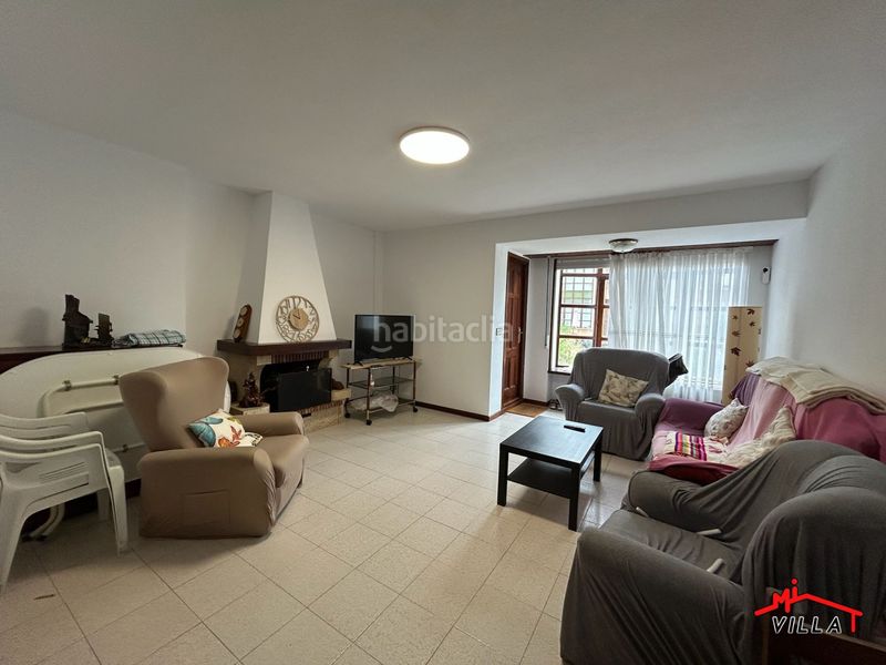 Foto c8b32354-1668-41d4-8743-c568e7d806d1. Casa adossada amb calefacció aparcament a Zona Playa Laredo