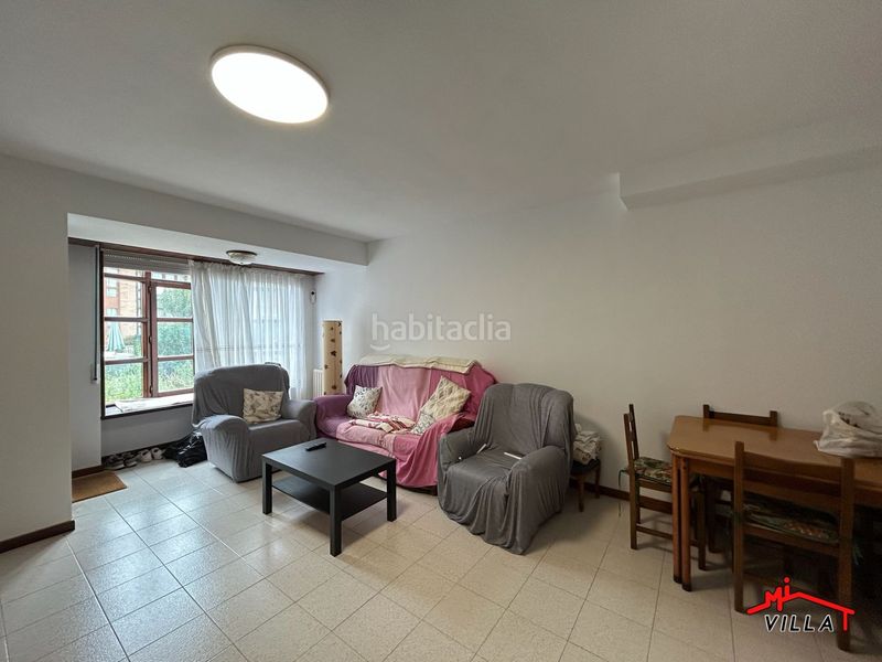 Foto f42e381b-3a48-403d-8d90-8bce24579270. Casa adossada amb calefacció aparcament a Zona Playa Laredo