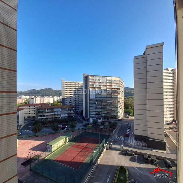 Foto f158f6ff-adf2-444d-ba17-0e1489f19c92. Pis a Zona Playa Laredo