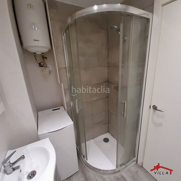 Foto f73e849f-a8a4-407a-a548-52c504bf3764. Pis a Zona Playa Laredo