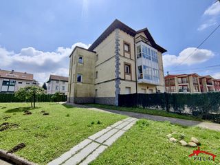 Appartamento in Ampuero. Piso en venta en marron, 2 dormitorios.