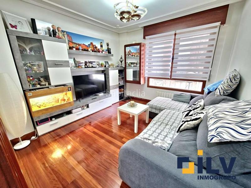 Foto f6e6934a-faad-4115-b344-5d6eee8fb5f4. Piso en Kabiezes Santurtzi