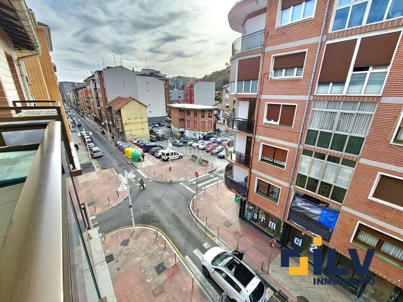 Foto 2637bbdc-b99c-48af-b65a-2c4cf9584c7f. Piso en Mamariga Santurtzi