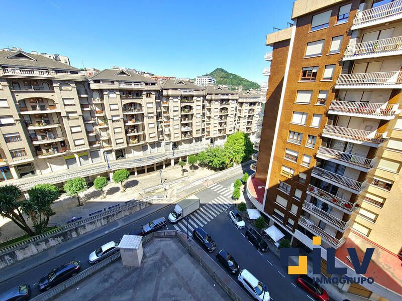 Foto df5c4edf-5927-47d4-9567-a4fe9437085b. Pis amb calefacció aparcament a Buenavista Portugalete