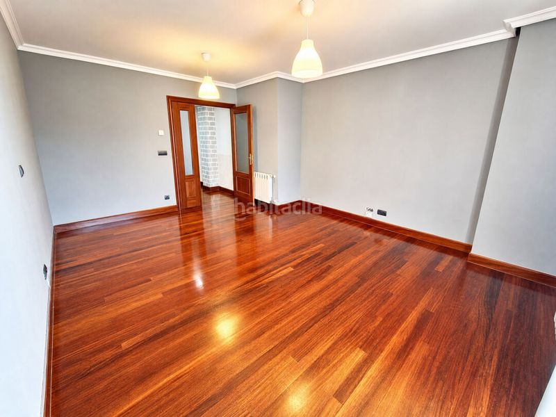 Foto 92ce986b-7834-46ae-8249-8593dd5facf8. Piso en Mamariga Santurtzi