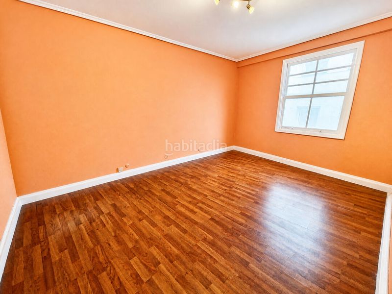 Foto fbd33fc3-bc3a-4a08-8102-28da7d592117. Flat in Centro Santurtzi