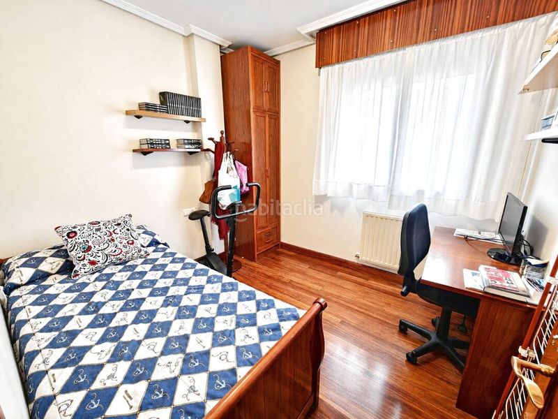 Foto f13588b2-e086-47a9-8870-0530deb86062. Piso en Larrea - San Juan de Dios - Peñota Santurtzi