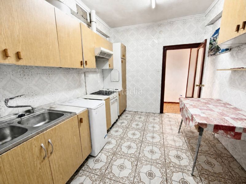 Foto db0cc187-76cd-4c6d-b4ad-3b79a14ee3a9. Flat with heating in Briviesca