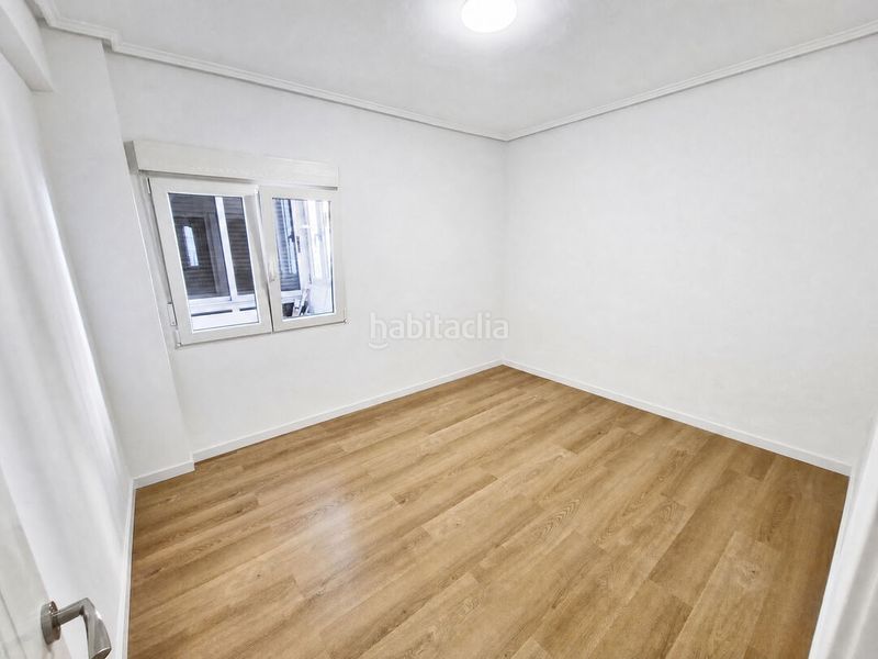 Foto d15b3f38-e52e-4560-8740-68de6cb2b487. Flat in Santutxu-Basarrate Bilbao