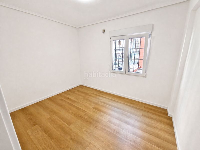 Foto f26bb29a-2ae3-4603-8ab3-e9f6a6610d34. Flat in Santutxu-Basarrate Bilbao