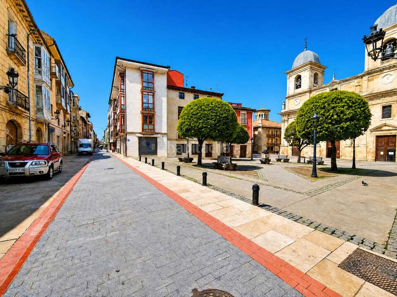 Foto 55f03ba0-d743-42d3-b9c0-b7862253c9e7. Piso en Briviesca