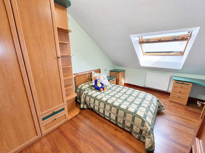 Foto 62e0b40f-0f11-4d80-8851-1b5578595380. Duplex avec chauffage parking dans Kabiezes Santurtzi
