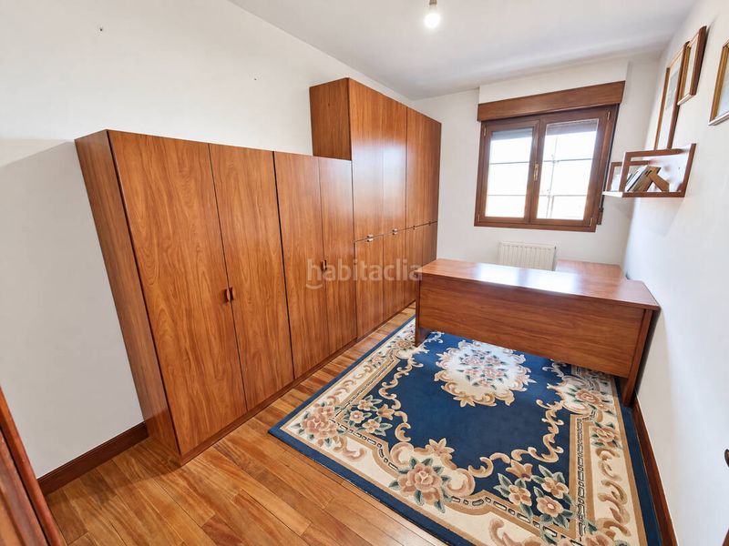 Foto 84ead47c-7008-446b-ae89-699a2d7f67e4. Duplex avec chauffage parking dans Kabiezes Santurtzi
