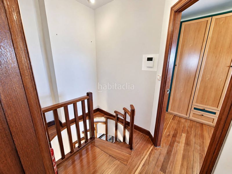 Foto 9ad98d16-6c60-49a4-bfaf-4764a8d0858d. Duplex avec chauffage parking dans Kabiezes Santurtzi