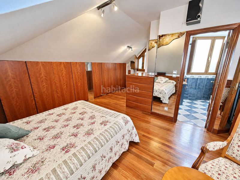 Foto ba8b799e-e91f-4d3a-8dbf-9294a484103a. Duplex avec chauffage parking dans Kabiezes Santurtzi