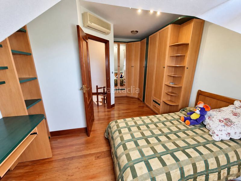 Foto dd44a24c-fae7-43d2-8c17-9e4c3a3ef51e. Duplex avec chauffage parking dans Kabiezes Santurtzi
