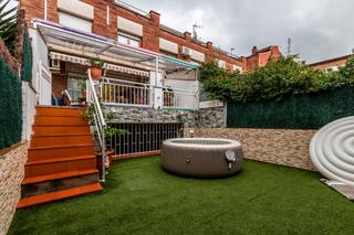 Maison à Les Arenes - La Grípia - Can Montllor. Preciosa casa para entrar a vivir con jardín y aparcamiento!