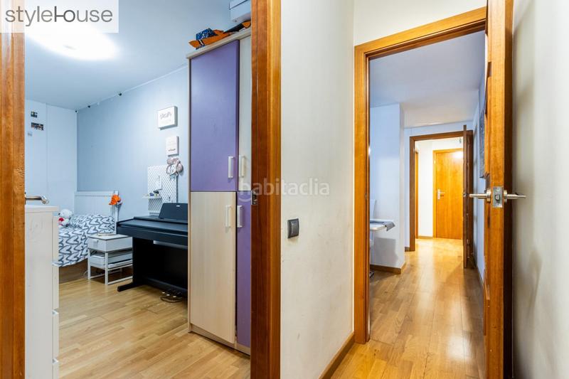 Foto 8ad69e65-4de7-4856-b852-d3533f76f5aa. Piso en carrer sant marc 18 sant jordi home! en Ca n'Aurell Terrassa